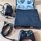 Xbox 360 S 250 Gb ja 36 peliä - pikkukuva 1