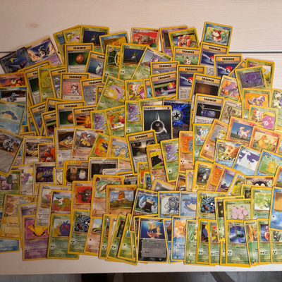 Pokemon korttiläjä