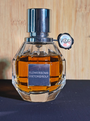 Viktor & Rolf Flowerbomb EDP 30ml