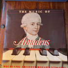 Wolfgang Amadeus Mozart - The Music Of Amadeus Lp - pikkukuva 1