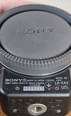 == Sony LA-EA3 Sony A to Sony E / NEX Mount Adapter