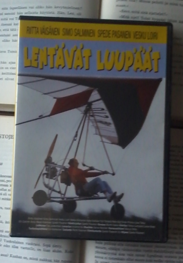 Lentävät luupäät (DVD)