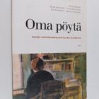 Oma pöytä : Naiset historiankirjoittajina Suomessa - pikkukuva 1