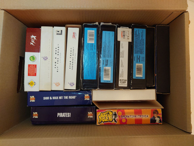 PC big box jämälaatikko: 7 peliä (mm. Sam & Max) + 6 tyhjää