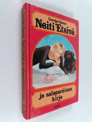 Carolyn Keene : Neiti Etsivä ja salaperäinen kirje