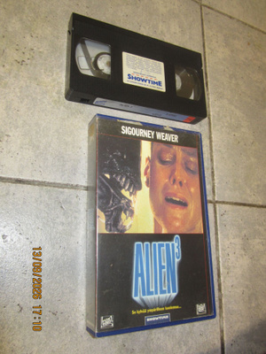Alien 3 VHS (Isokoppainen vuokrakasetti)
