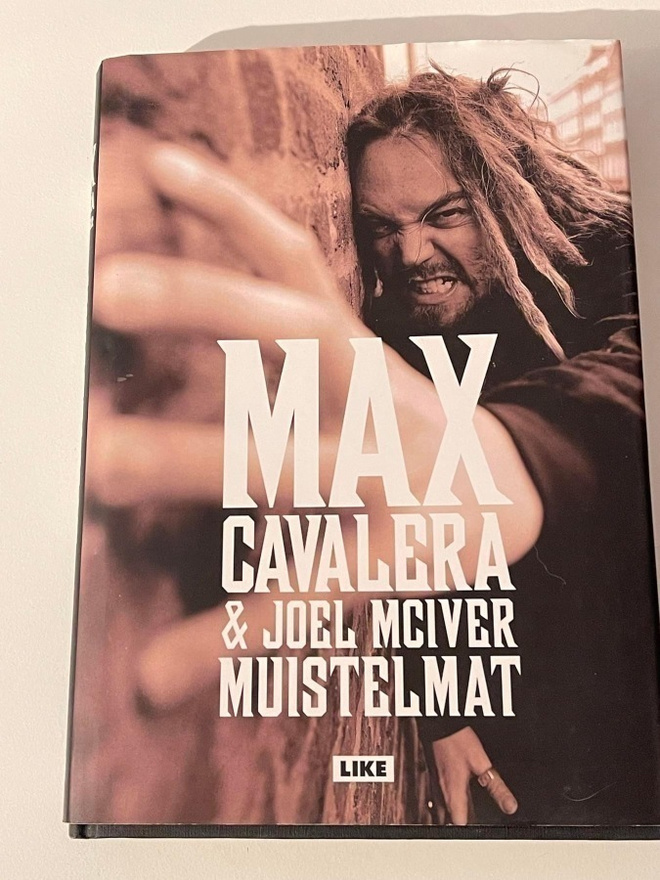 Heviosaston musakirjoja