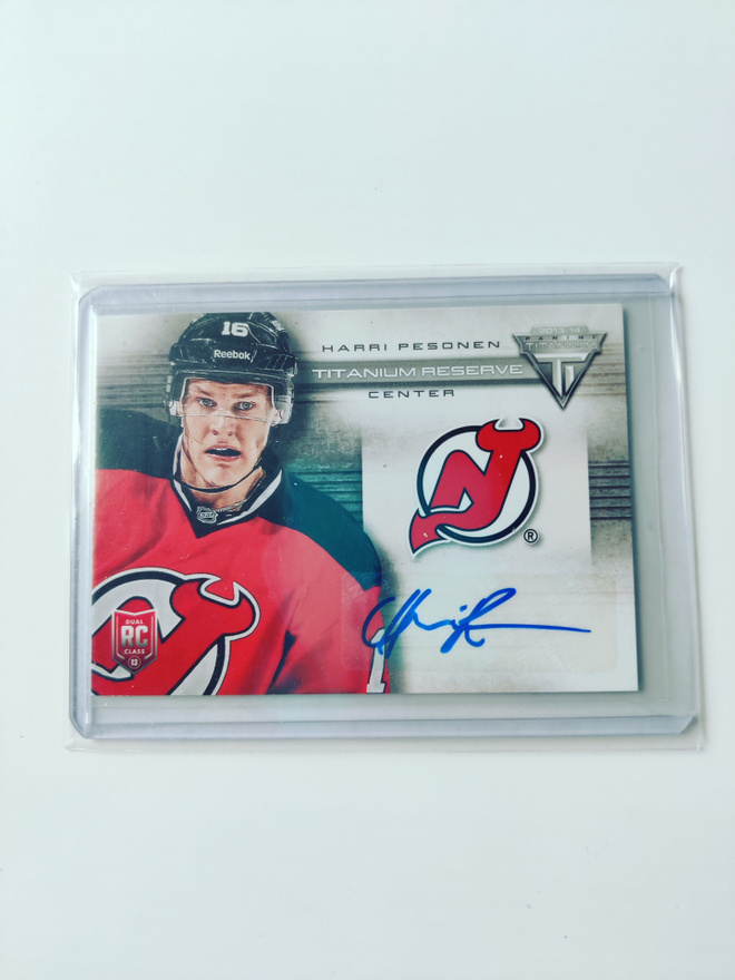 Harri Pesonen 13-14 Titanium Reserve Autograph