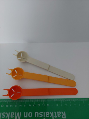 Tupperware oliivilusikka