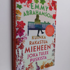 Emmy Abrahamson : Kuinka rakastua mieheen joka tulee pusk... - pikkukuva 1