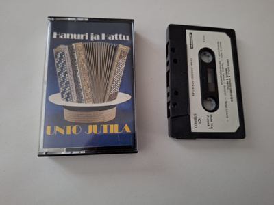 UNTO JUTILA - HANURI JA HATTU c-kasetti