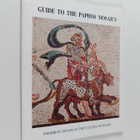 Wiktor Andrzej Daszewski : Guide to the Paphos mosaics - pikkukuva 1