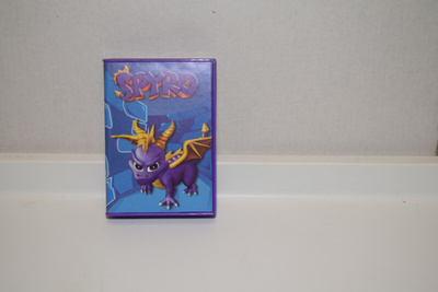 mcdonalds happy meal spyro 2005