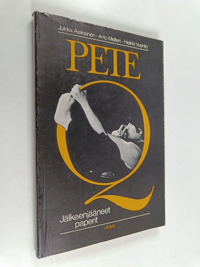Jukka Asikainen : Pete Q : jälkeenjääneet paperit