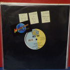 OUTKAST - HEY YA M-/EX- EU 2003 PRESS 12" PROMO SINGLE LP - pikkukuva 1