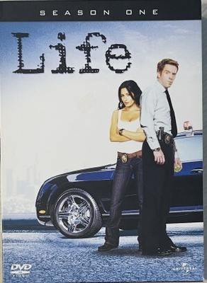 DVD: Life Kausi 1