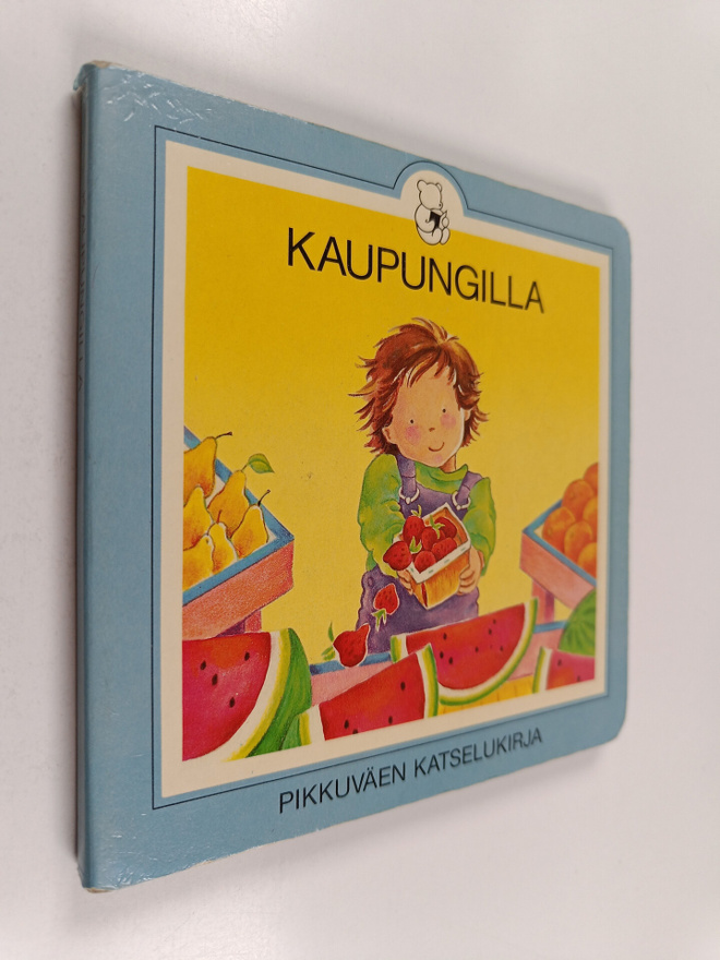 Eugenie Fernandes : Kaupungilla