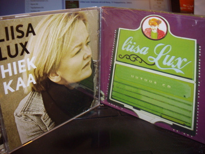 2 Kpl Liisa Lux cd-levyjä: Hiekkaa & Liisa Lux