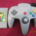 Nintendo 64 konsoli originaalit piuhat, ohjain ja Mario 64 - pikkukuva 2