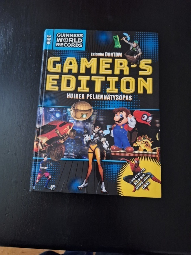 GUINNESS WORLD RECORDS 2018 - GAMER-S EDITION