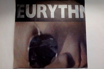 EURYTHMICS :: LOVE IS A STRANGER :: VINYYLI  SINGLE   1991 !