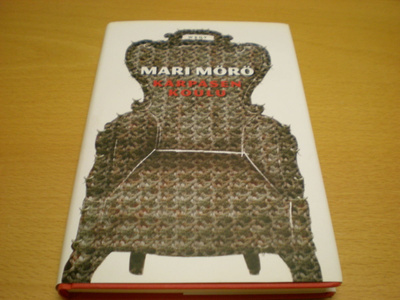 Mari Mörö: Kärpäsen koulu