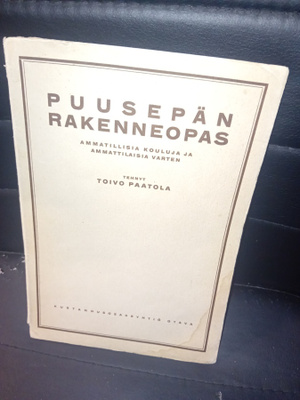Paatalo : Puusepän rakenneopas ( SIS POSTIKULU  )