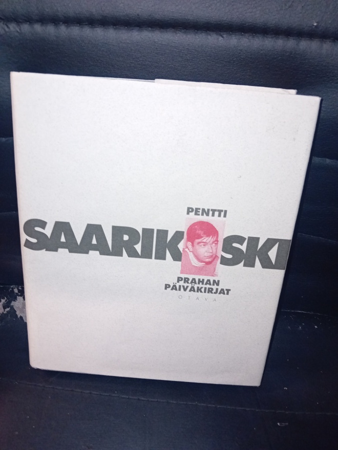 Pentti  Saarikoski  : Prahan päiväkirjat ( SIS POSTIKULU )