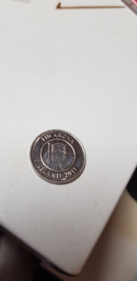 1 kr  2011 islanti  KL 8-9
