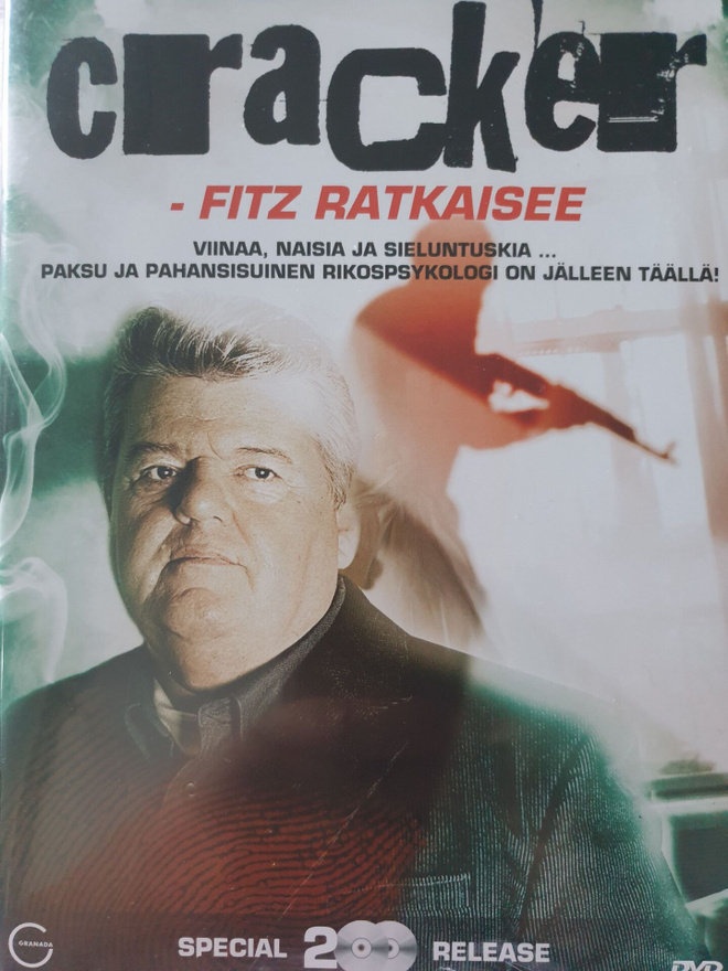 Cracker Fitz ratkaisee DVD