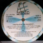 PAL  ::  TRUTH FOR THE MOMENT  ::  VINYYLI  LP    1986 - pikkukuva 4