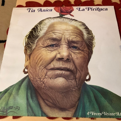 TIA ANICA LA PIRINACA: 4 Veces Veinte Anos