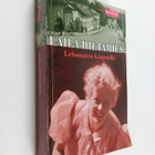 Laila Hietamies : Lehmusten kaupunki : romaani - pikkukuva 1