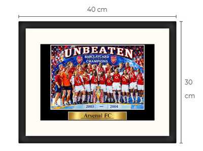 Uusi Arsenal FC art print kehystetty 30 cm x 40 cm