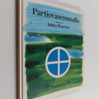 Partiovasemmalla - pikkukuva 1