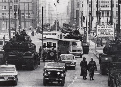 Berliini 1961 Checkpoint Charlie (isohko kortti)