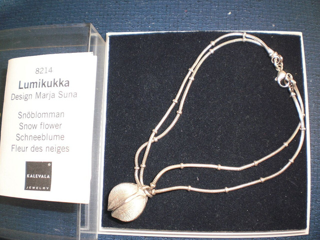 Kalevala Koru Lumikukka Hopea rannekoru