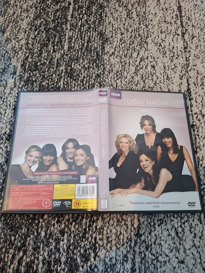 Toisia Naisia Kausi 2 (2-DVD)