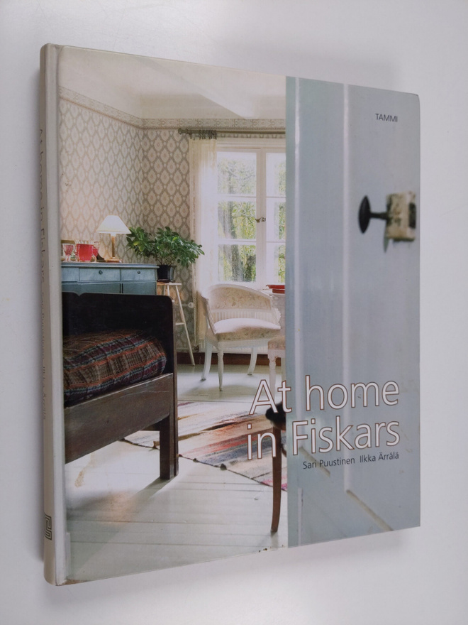 Sari Puustinen : At home in Fiskars