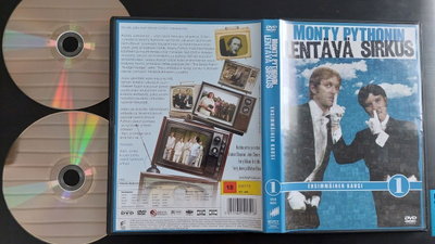 DVD Monty Pythonin lentävä sirkus, kausi 1 (2 dvd)