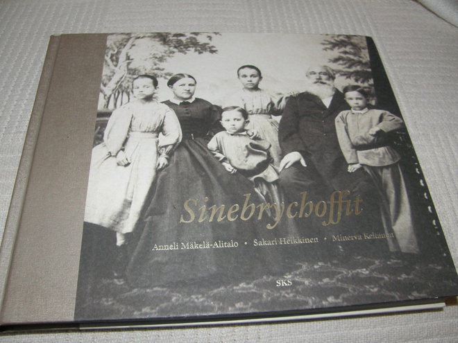 Anneli Mäkelä-Alitalo Sinebrychoffit