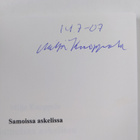 Milja Kuoppala : Samoissa askelissa (signeerattu) - pikkukuva 3