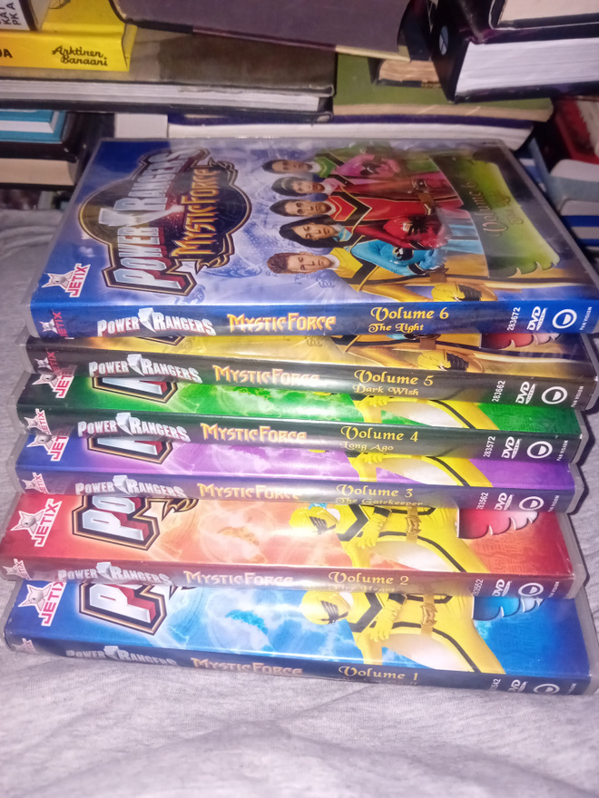 DVD POWER RANGERS osat 1-6 ( SIS POSTIKULU )