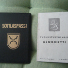 Puolustusvoimain Ajokortti ja Passin suojakannet - pikkukuva 1