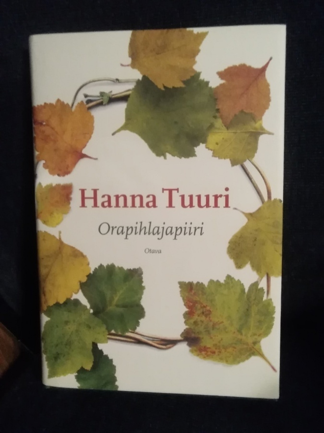 Hanna Tuuri: Orapihlajapiiri