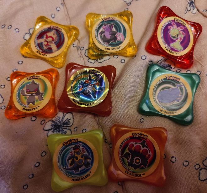 Pokemon lätkiä japanista