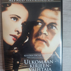 Ulkomaankirjeenvaihtaja Hitchcock - pikkukuva 1