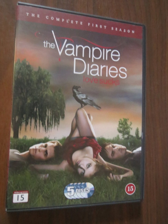 Vampyyripäiväkirjat kausi 1 - The Vampire Diaries 5DVD