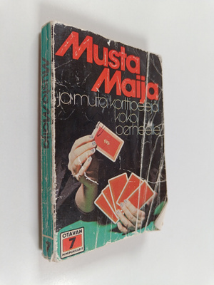 Musta maija ja muita korttipelejä koko perheelle