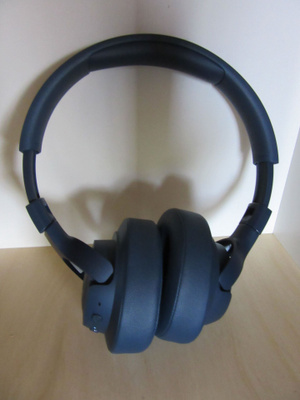 JBL Tune 760NC vastamelukuulokkeet